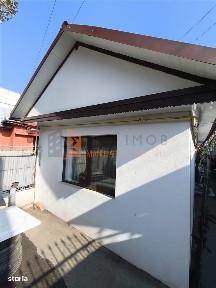 EXCLUSIVITATE! Casa tip parter zona 23 August