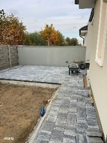 Duplex cu 4 camere pe parter