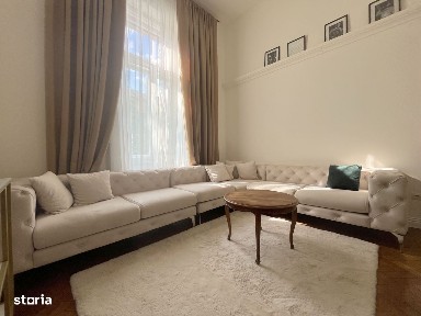 Apartament de închiriat în clădire monument istoric - Piața Maria