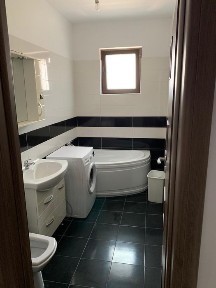 Închiriez Apartament 2 camere