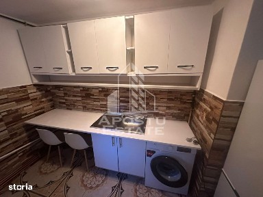 Apartament cu 1 camera, decomandat, etajul 1, centrala, Dambovita