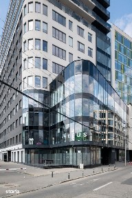 Alegeti spațiu de birou privat pentru 5 persoane în Regus Business Pl.