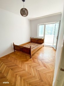 Apartament cu 3 camere