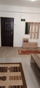 Inchiriez garsoniera Militari Residence