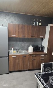 Apartament de vanzare cu 2 camera Zona scola 8