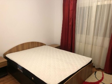 Proprietar, inchiriez ap 2 cam decomandat, Piata Dacia, mobilat/utilat