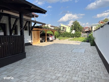 Casa cu 4 camere situată în zona centrală, strada Emil Racoviță