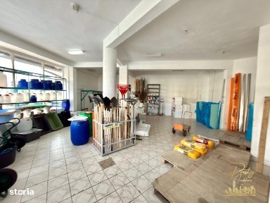 Spatiu comercial de inchiriat pe Bd. Stefan Cel Mare, Rogerius - Orade