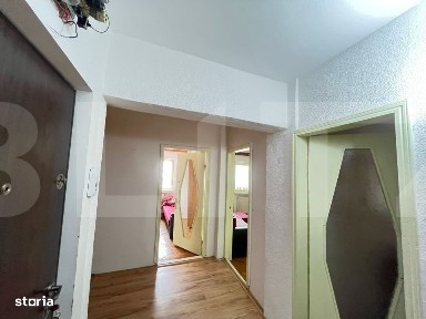 Apartament de 3 camere, etaj 3, zona Primaverii