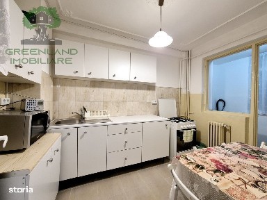 Apartament 3 camere, ULTRACENTRAL, 72mp, etaj intermediar3/8, lift