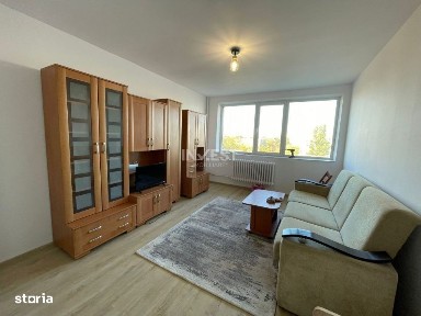 Garsoniera-Podu Ros-Socola-etaj intermediar