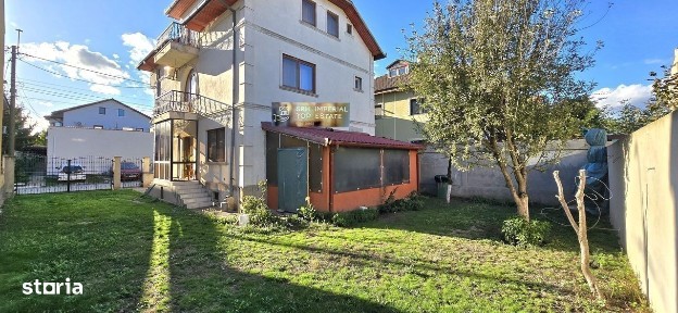 Casă de vânzare in Lazu 7 Camere complet mobilată utilată Comision 0 %