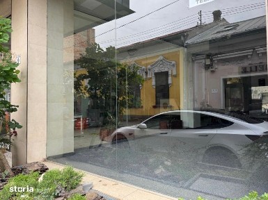 Inchiriere spatiu comercial cu vitrina, 50 mp., Centru