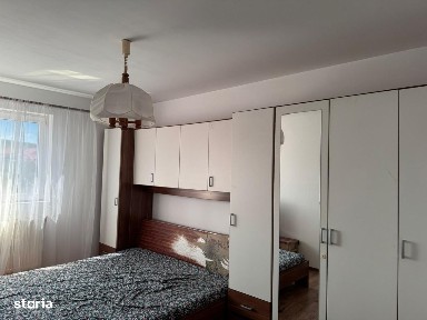 Garsoniera moderna, etaj intermediar, mobilata zona Unitatii Militare