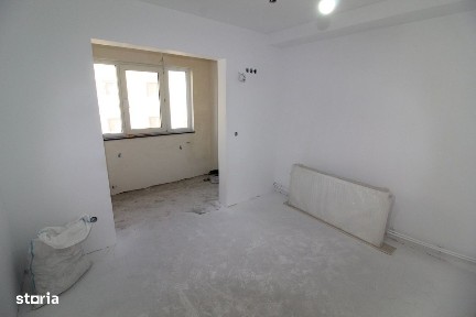 Vând apartament 4 camere în Hunedoara, zona Micro5-Dornica, etaj 2.