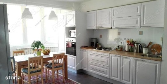 Apartament cu 3 camere de 75 mp - Simion Barnutiu