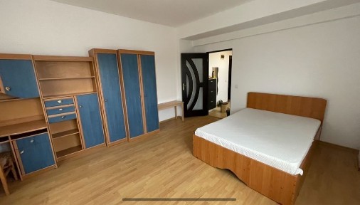 De inchiriat garsoniera zona centrala