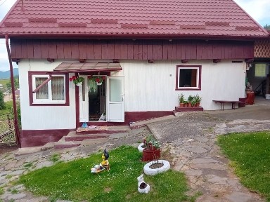 Casa și teren intravilan Câmpulung Moldovenesc