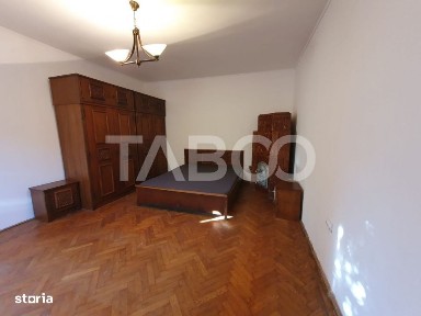 Casa de inchiriat cu 4 camere renovata in 2025 gradina si beci