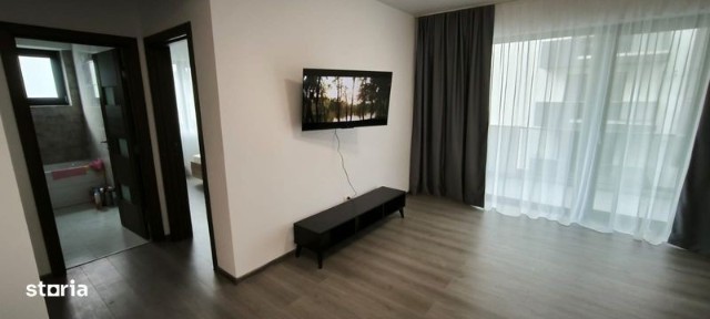 Inchiriez apartament nou cu 2 camere
