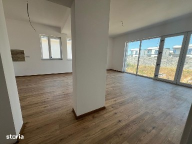 Casa parter Tunari 5 camere curte 400m2, 140m2, UTILITATI, zona buna