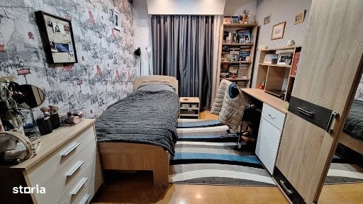 Apartament 3 camere, 50 mp, semidecomandat - Drumul Botizului, etaj