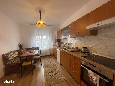 Casa singur în curte prima închiriere 2 camere Piața Cluj str Deva