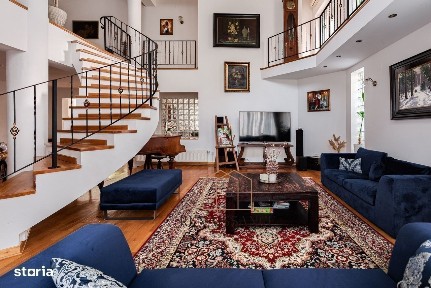 Timisoara - Girocului Vila 12 Camere 4 Bai | 497mp Utili 1373mp Teren
