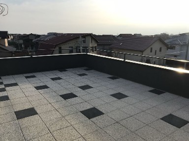 Inchiriez casa moderna