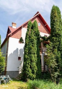 Casă de vacanță spațioasă în Moieciu de Jos, lângă râul Turcu