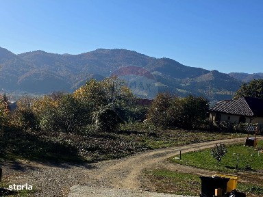 Casă / Vilă cu 5 camere de vânzare