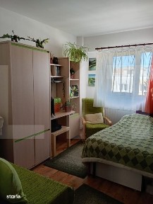 Apartament cu 3 camera, 68 mp, zona Lenin