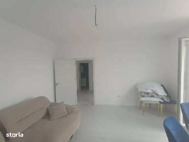 Garsoniera cu Terasa 8 minute Metrou Nicolae Teclu