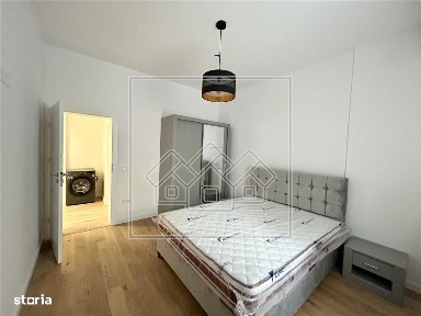 Ap nou de inchiriat, mobilat, utlat modern, lift, parcare subterana