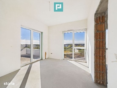 Penthouse cu lift privat și terasă mare în Ghiroda