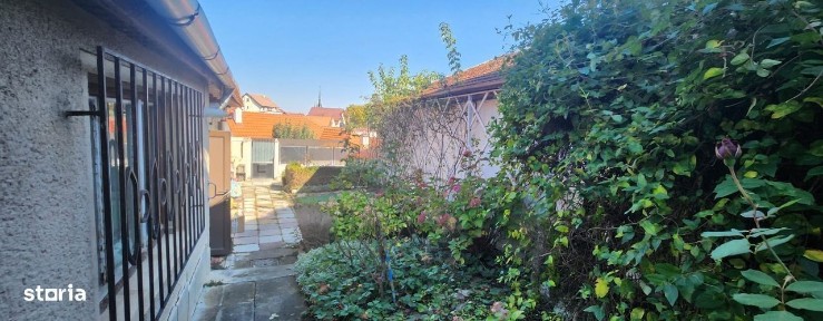 Casa situata in Prund-Schei, parter, 3 camere, teren 292 mp, insorita