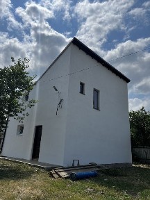 Vand casa, hala si teren 2000mp