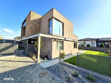 Vila de LUX, design Ultramodern, 200 mp, 5 camere,3 bai, platou Galata