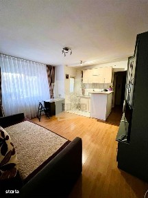 Apartament 3 camere 76mp cu balcon inchis zona Mihai Viteazul