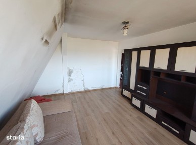 Ap. 2 cam, Decomandat, semi renovat, Sângeorgiu de Mureș zona Apollo