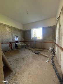 De vanzare casa suprafata Teren 500mp Pret 83.000e
