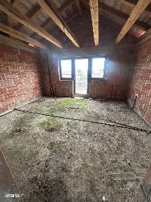 De vanzare casa suprafata Teren 2.000mp Pret 120.000e