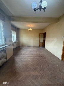 Apartament cu 4 camere, 95 mp, zona Centrala