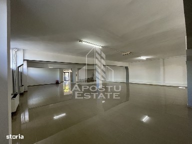 Spatiu comercial P+E1, 700 mp + parcare, zona Iulius Town