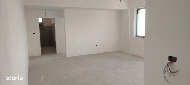Apartament 3 camere, bloc nou, priveliste superba, zona Fermelor