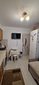 Garsoniera mobilata, parter, Dragos Voda - Baia Mare (vânzare directă)