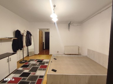 Garsoniera spatioasa Independentei - aproape de Vivo Mall