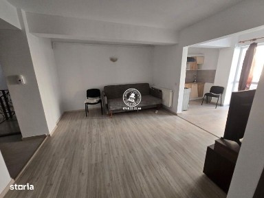 De vanzare apartament 3 camere Valea Lupului