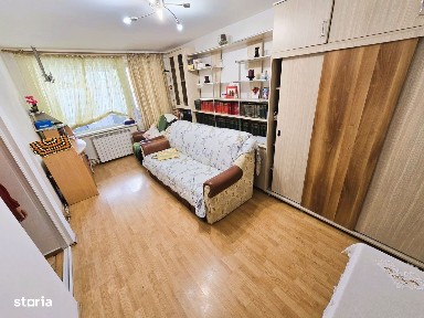 Garsoniera de INCHIRIAT str COMERTULUI -CARTIER c5