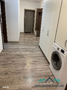 Apartament de închiriat cu 3 camere - Galați